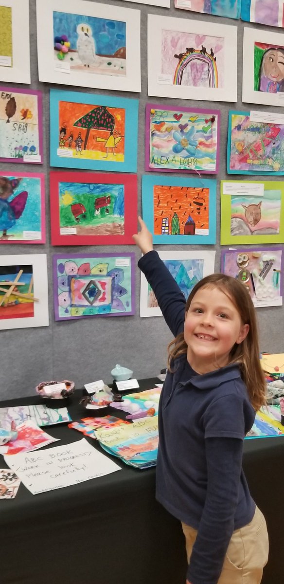 CreateWithCarr's tweet image. Thank you to all the families that came to the All District Art Show! @CenterSD #centersd @ICEBULLDOGS  #icebulldogs