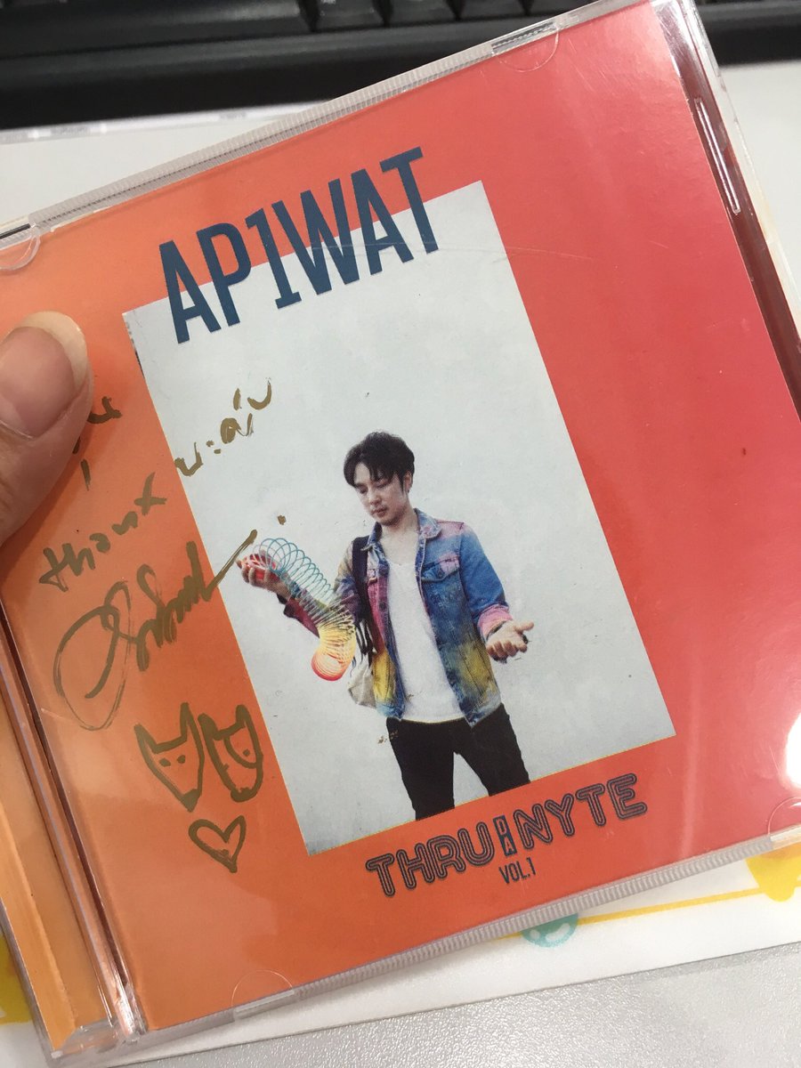 WineParadise's tweet photo. ขอบคุง คนซื้อ @lynzy_k คนส่ง @lastlifepp ได้มากกแล้ว จริงๆไม่รีบนะ #1Apiwat #Ap1wat https://t.co/zCPU6gLgdx