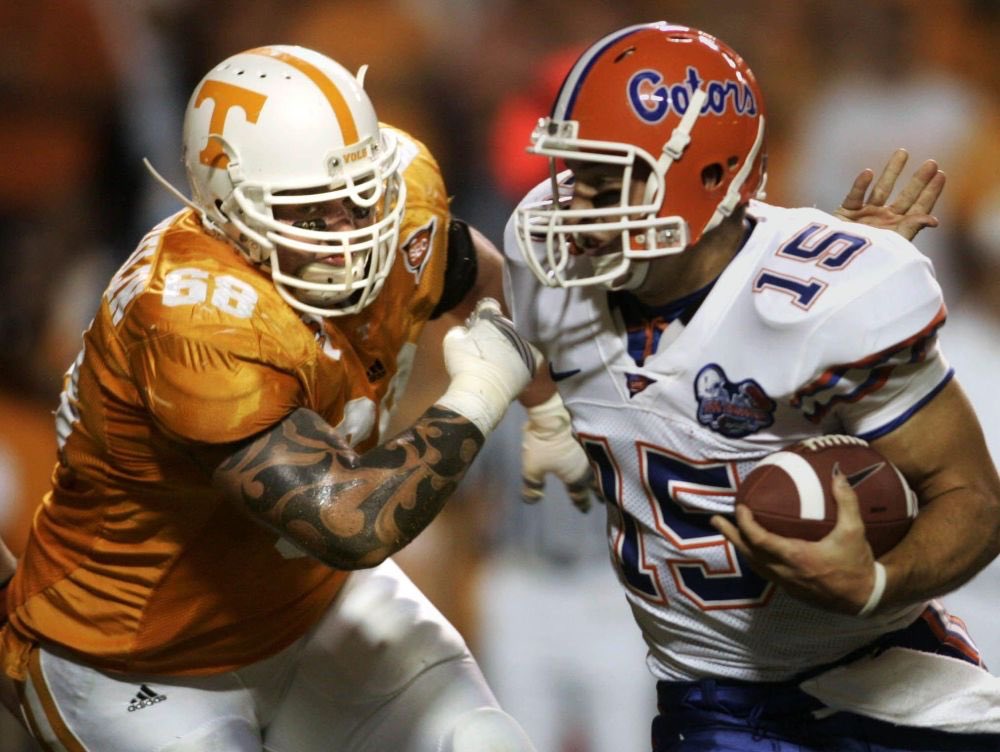 JBHess66's tweet photo. Hate to hear of the passing of former @BlueTornadoLive and #Vols football standout Matt McGlothlin. While at Richlands, Matt became the first four year starter in school history.  At Tennessee, he played in 36 games for the Vols. He signed as a UDFA with the @Chiefs in 2007. #RIP https://t.co/FenS5Wr1HP