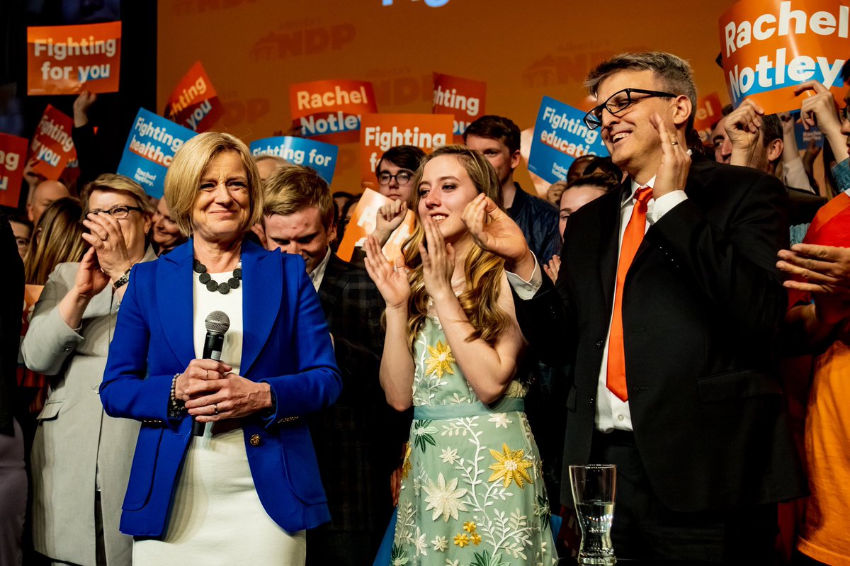 RachelNotley's tweet photo. The results this week were not what we hoped for but I’m filled with an enormous &amp; growing sense of gratitude &amp; pride.
Alberta, thank you all for your support. It has been an honour to serve as your premier.
Here are my remarks from election night: https://t.co/2kYvszxpgO
#abndp https://t.co/7d9J2r7EyD