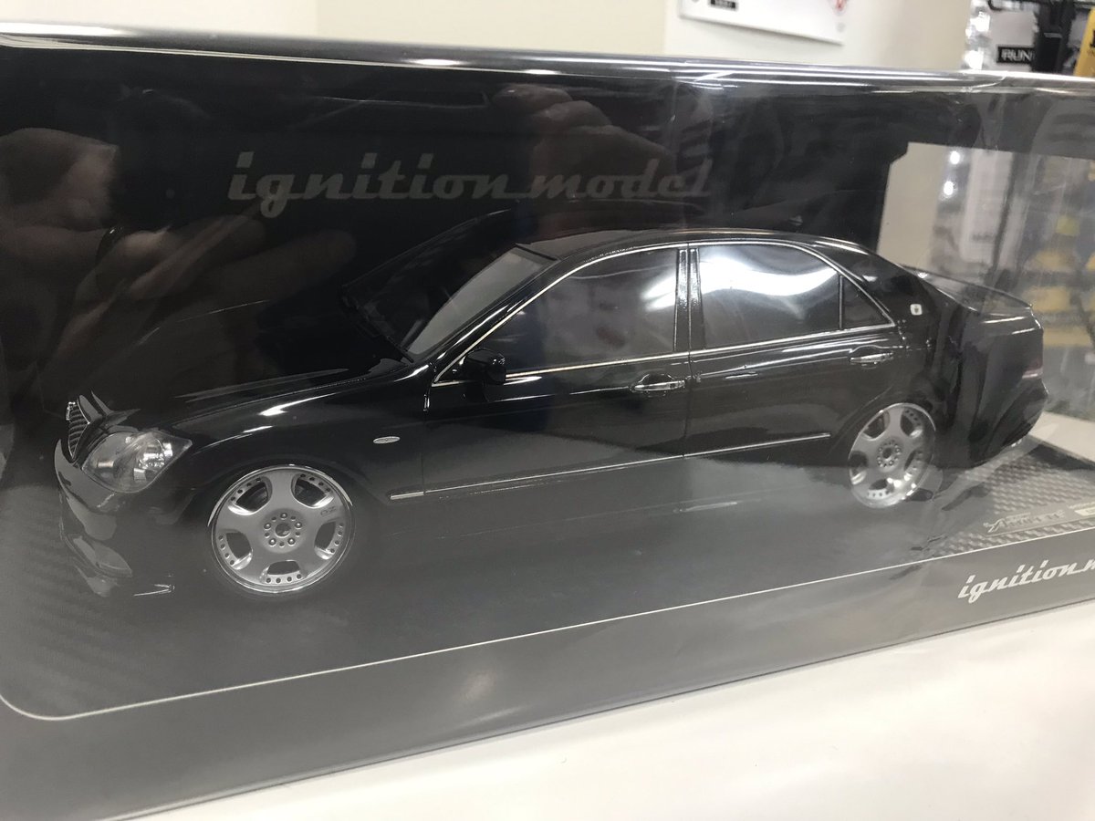 ミニカー】新商品入荷。 Ignition model 1/18 トヨタ クラウン