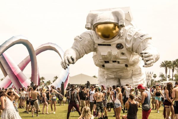 actdigitaluk's tweet photo. 12 COACHELLA 2019 BRAND ACTIVATIONS YOU CAN’T MISS https://t.co/Iyb72gRJdX https://t.co/3gFcUh2Szk