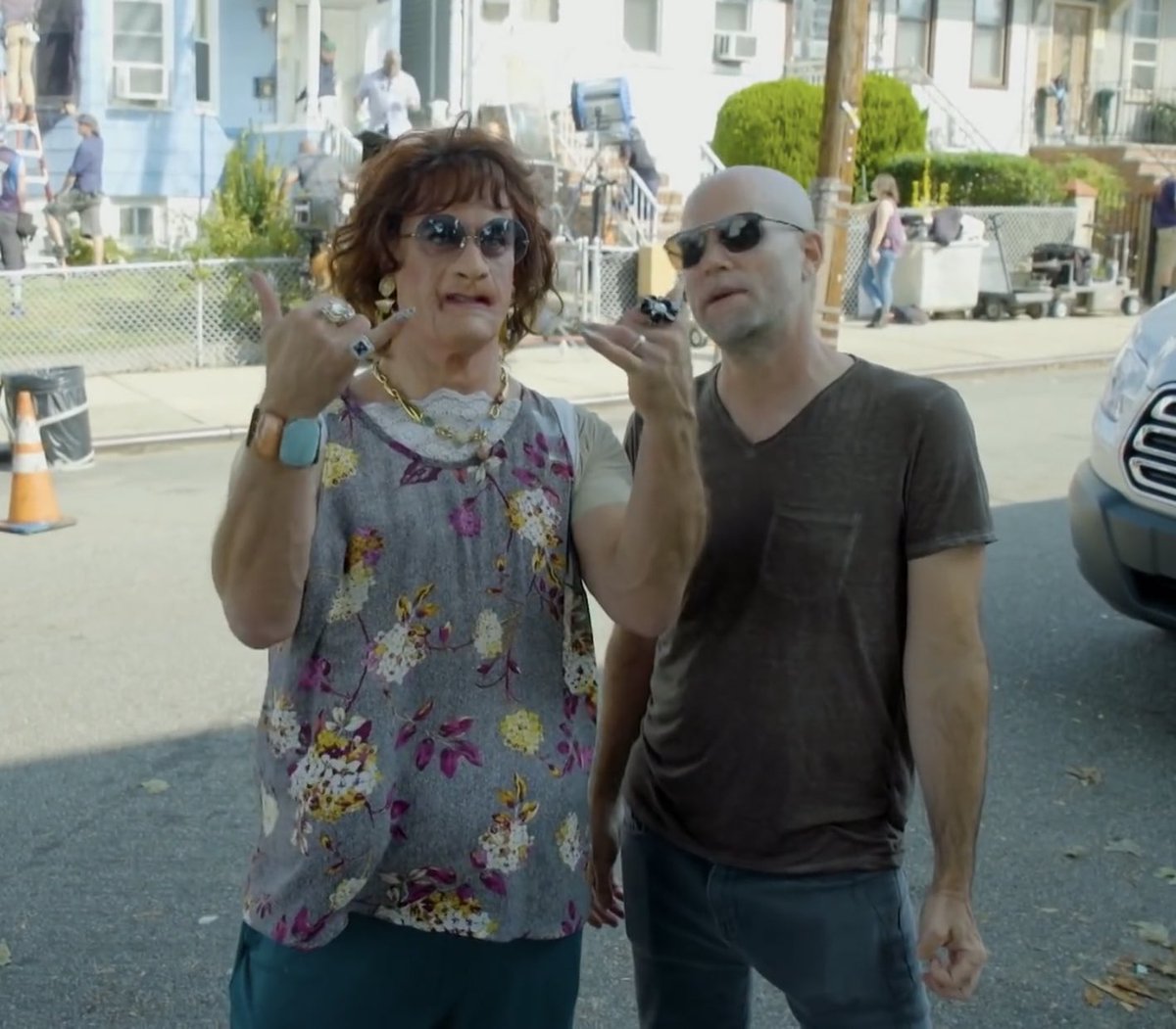 Chris_Meloni tweet picture