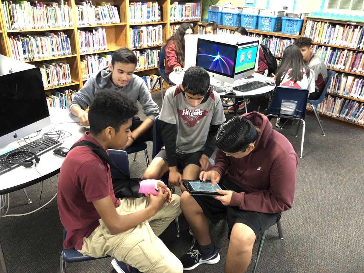 FeasterCharter's tweet photo. So appreciative to #UCSD's Urban Studies and Planning Program for spending time today with our #FeasterMiddle Ss to look at flow paths and design solutions for our campus' flooding problems! #FeasterLearns @ChulavistaCC @CVESDNews https://t.co/yjffMODszG