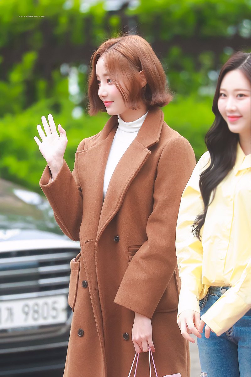 BotPlmm's tweet photo. 190419 뮤직뱅크
💘
#MOMOLAND #모모랜드
#yeonwoo #연우 #ヨンウ
@MMLD_Official https://t.co/ZZ1bPL5VWW