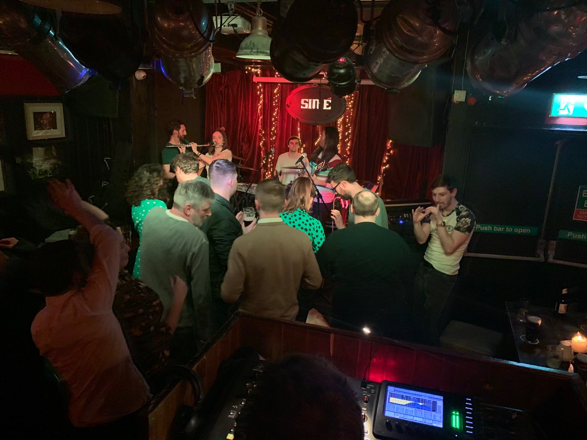 Salt_Petal's tweet photo. Salt Petal is back in the states now! We’re already missing Dublin  and London. We met such great people! Ya estamos de vuelta,  preparándonos para los próximos shows. A big thanks to @martinameniketti   for stepping up for some awesome flute solos during our set at Sin É. https://t.co/njRWU3RAj8