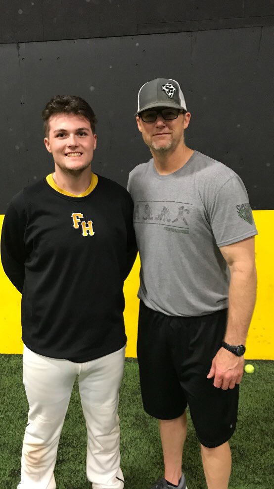 Joshcossitt's tweet photo. Thank u @theCatchingGuy  for all the amazing help last Sunday. Learned a lot in a great facility sure hope to work with u again.@FHPirates @FH_Athletics https://t.co/mKY4WHmtfS