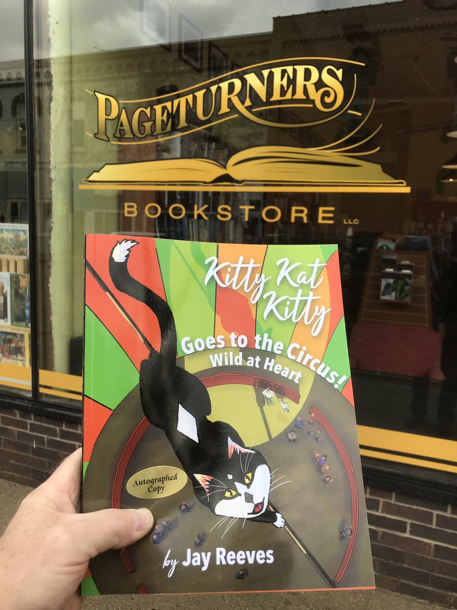 Authorjayreeves's tweet photo. My first consignments are now in a couple bookstores with a few more coming soon. Seems 60/40 split is the standard rate. #consignment #pageturnersbooks #thousandlittlesteps #iowaauthor #childrenread https://t.co/yJ4148uWsu