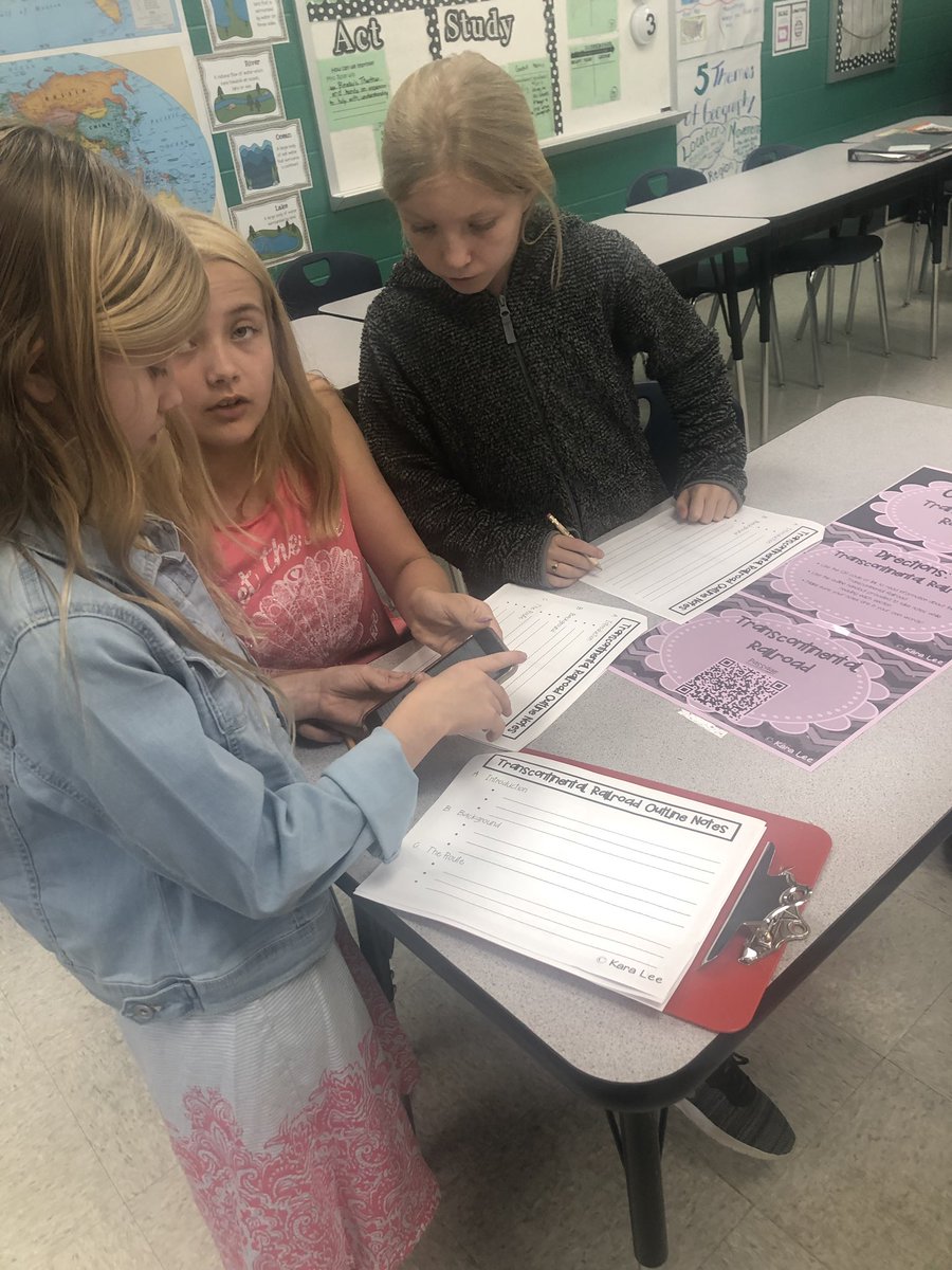 Rose5th's tweet photo. QR codes were a huge hit in our center rotations today over the developments during the Industrial Revolution. #BESBears https://t.co/wdsBxzddeZ