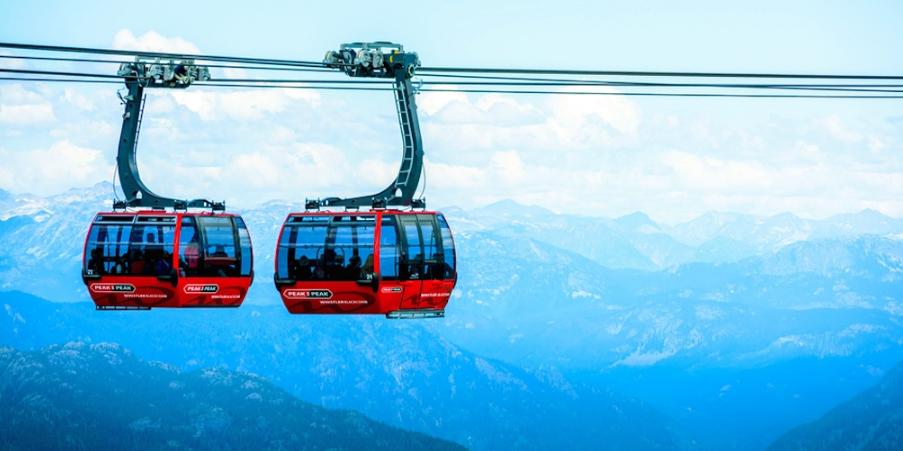 DailyHiveVan's tweet photo. Burnaby business leaders call for #SFU gondola with significantly more capacity https://t.co/4POvWmfXok https://t.co/1qLlh8D7aX