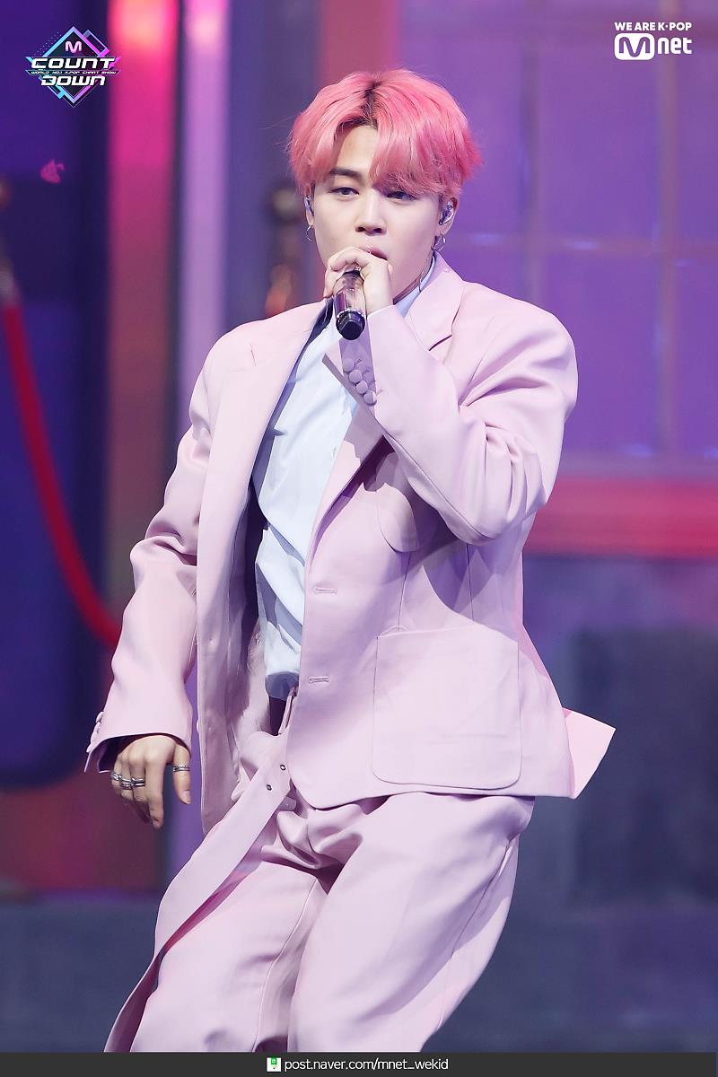 BTSBighitTwt's tweet photo. @BTS_twt 190418 ~ Jimin " BoyWuthLuv "

#BTSxMCountdown #BoyWithLuv
#BTS @BigHitEnt  #JIMIN https://t.co/HL88O9voLU