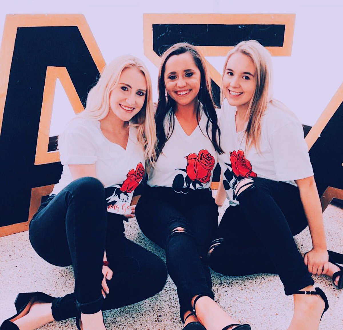 ALPHA SIGMA ALPHA tweet media