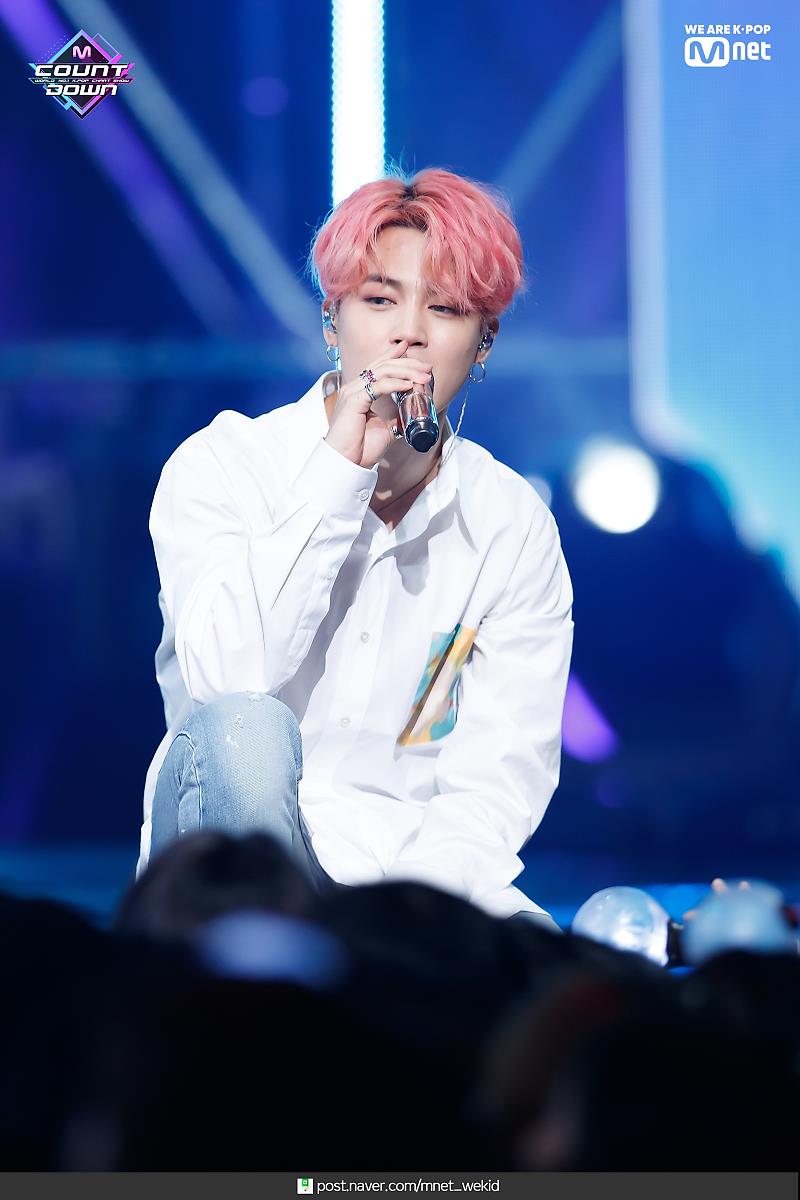 BTSBighitTwt's tweet photo. @BTS_twt @BigHitEnt @BTS_jp_official @bts_love_myself @parkjiminpics @jiminpics @chimmypics @jiminpicts @archivepjms @jmnpics 190418 ~ Jimin " MakeItRight "

#BTSxMCountdown #MakeItRight
#BTS @BigHitEnt  #JIMIN https://t.co/v4mmoK3Tt4