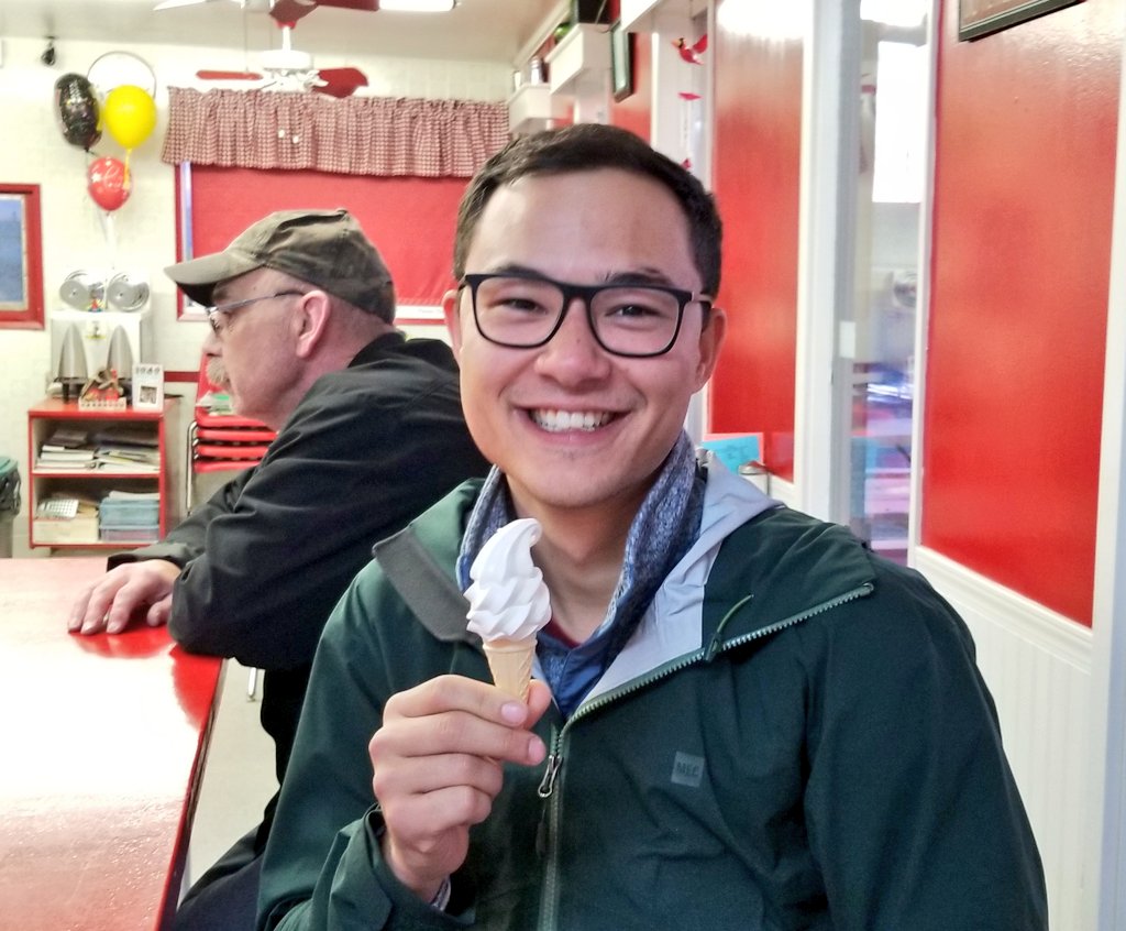 HudsonBayWQMS's tweet photo. The last bottles (of the week) have been #FieldFiltered! Ross has learned the tricks of the #EPPWB #WaterQuality sampling. Ross you are now an honorary #PrairiePerson!
#FlatLands #NotBoringLands #WQMS #CarrotRiver #YouNeedToEatMoreIceCream https://t.co/LdhrQtc7xm