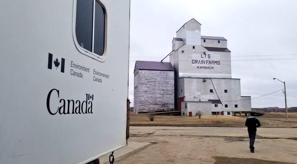 HudsonBayWQMS's tweet photo. The last bottles (of the week) have been #FieldFiltered! Ross has learned the tricks of the #EPPWB #WaterQuality sampling. Ross you are now an honorary #PrairiePerson!
#FlatLands #NotBoringLands #WQMS #CarrotRiver #YouNeedToEatMoreIceCream https://t.co/LdhrQtc7xm