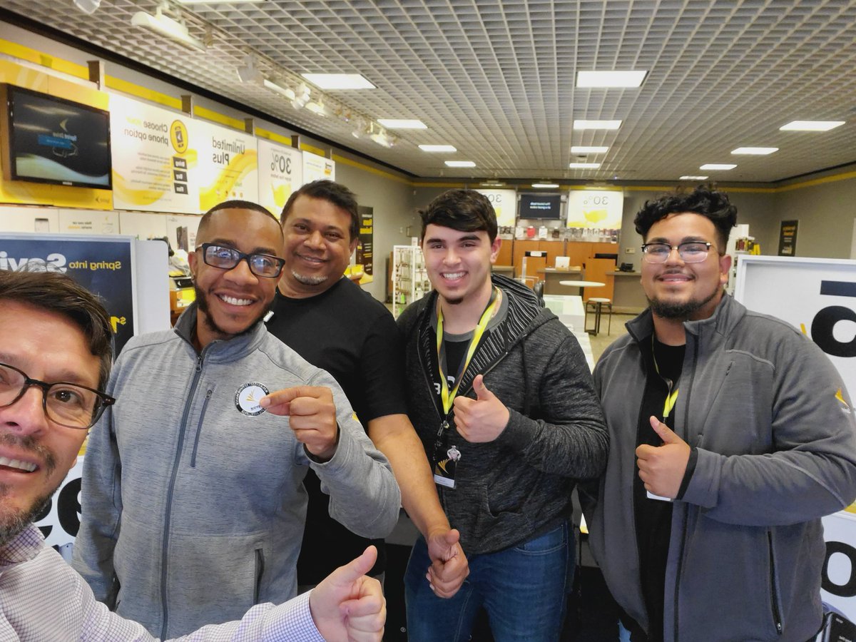 TMobile Lake Grove (TMOintheGrove) Twitter