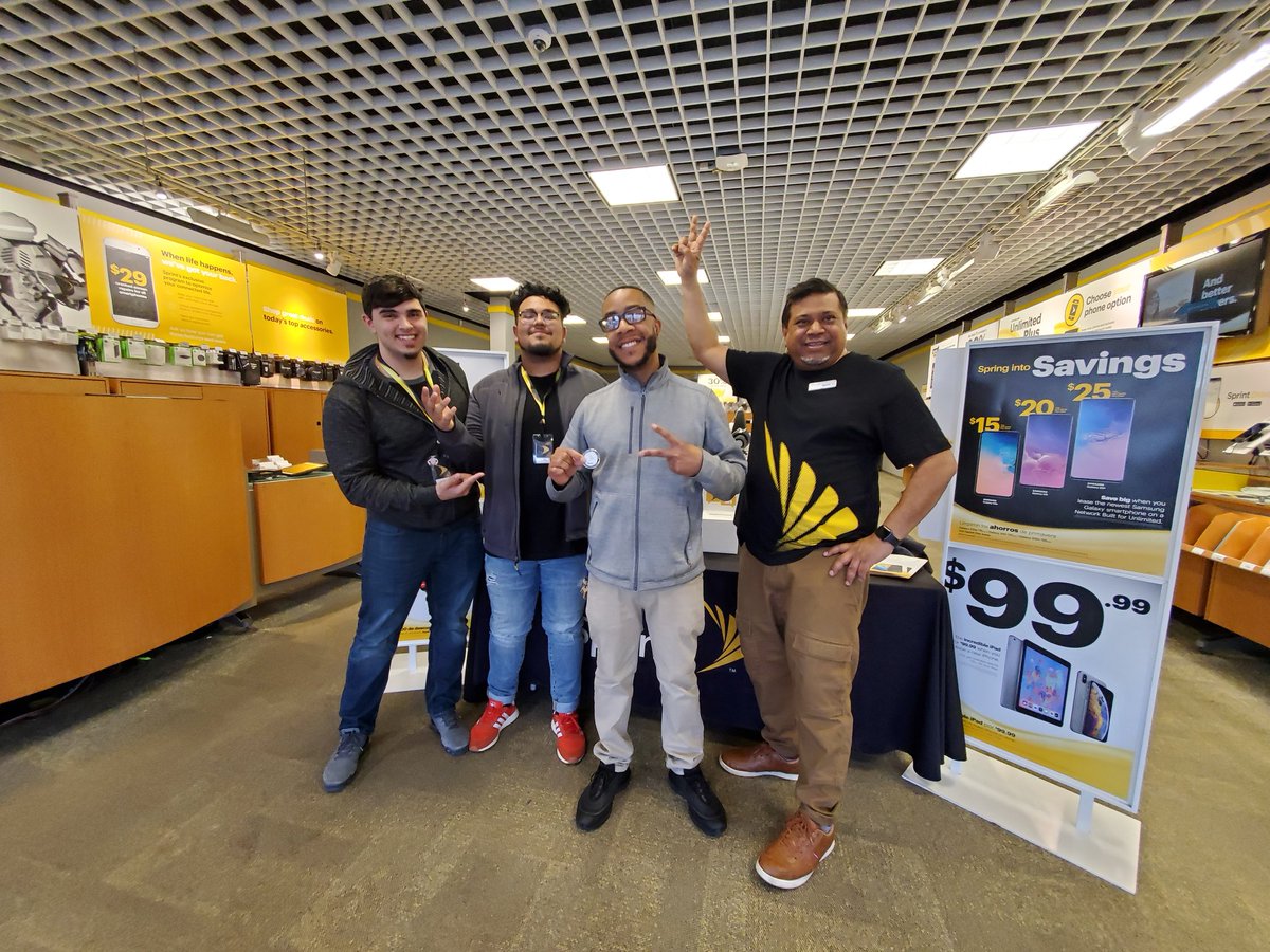 TMobile Lake Grove (TMOintheGrove) Twitter