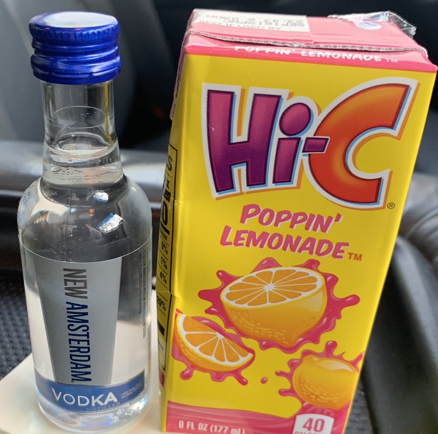 cmcculley62's tweet photo. @spittinchiclets @ryanwhitney6  @NewAmsterdam getting ready for some post game #PinkWhitneys in the beer league.
#pidgin #notabigdeal https://t.co/oJ54mmUe6a