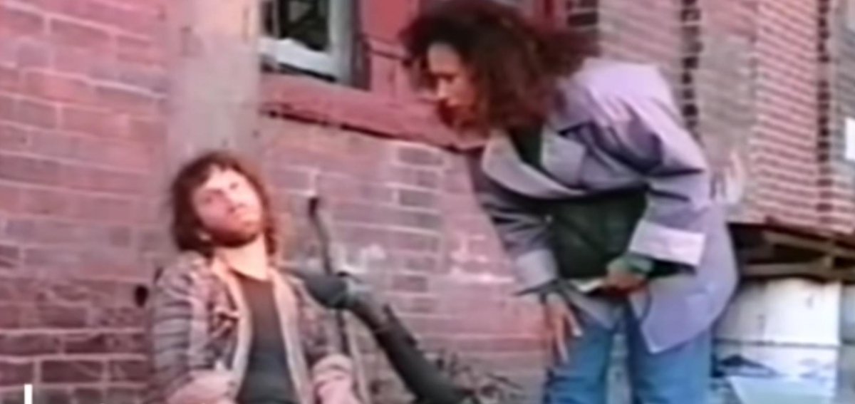 The mean streets are no place to be. Jonathan Marten and Denise Nicholas in MOTHER'S DAY, (1989).