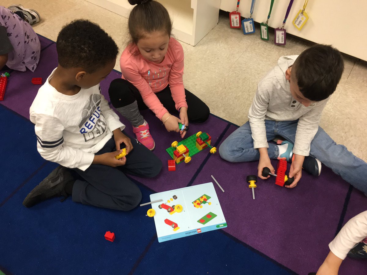 McKennaSTREAM's tweet photo. Kindergarten students learning how wheels and axles work through play. Thank you for making these incredible kits @LEGO_Education #DeasyElementary @GCSD_Science https://t.co/4wFq1ceK5b