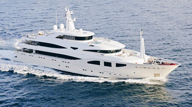 MarinaPortVell's tweet photo. These are some of the superyachts confirmed for the MYBA Charter Show 2019:
WHEELS (75.50 m)
MARAYA (54.20 m)
AIR (49.90 m)
#MYBA #mybaworldwideyachting #MYBA2019 #mybashowyachts #mybachartershow https://t.co/RyvXj0Xfjn