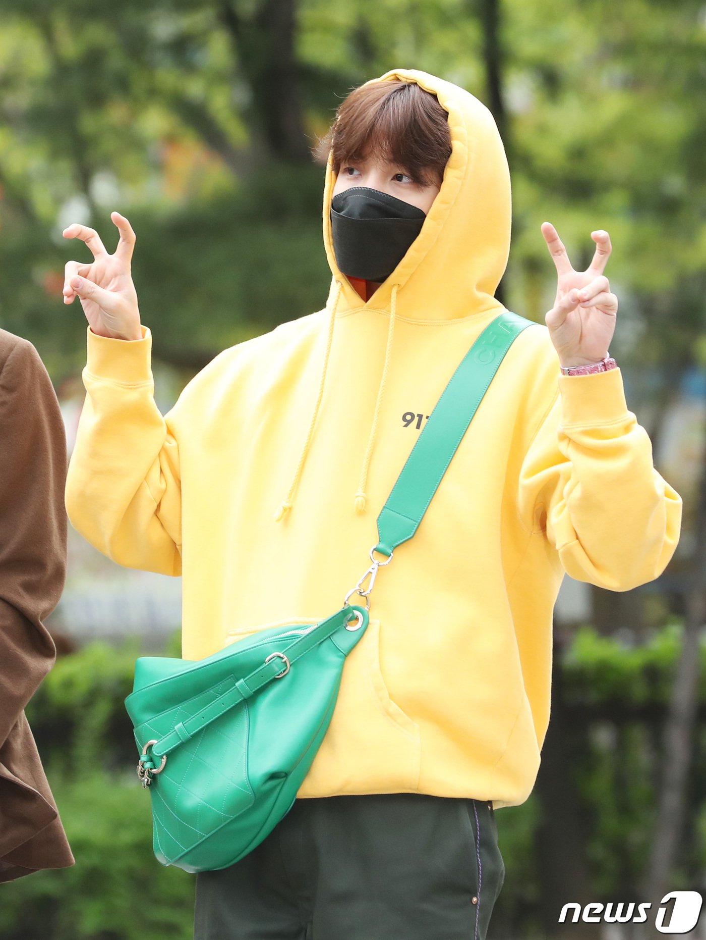 D4eHKCIUUAE0Hxy.jpg:orig