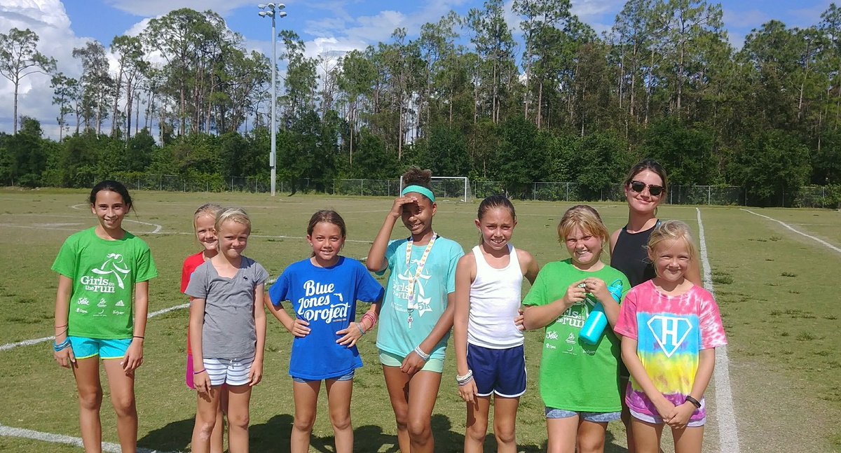 MissJTeaches's tweet photo. Today we had our practice 5k. These girls hit it hard! We are so proud of them ❤️ #GOTR #CCPSfamily @VMEPatriots @gotrcc https://t.co/d7n9ZJM8HL