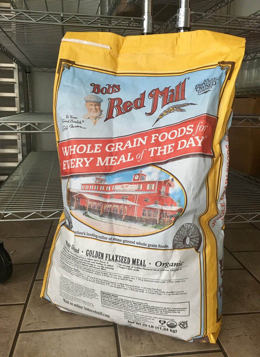 nut_tritious's tweet photo. We use golden #flaxseed meal from @BobsRedMill in our #nutbutter and #seedbutter blends.
Grinding #flaxseed releases nutrients and makes it an ideal and healthy whole grain ingredient.
As a #smallbusiness, we also love supporting other #localbusiness in our area π https://t.co/wQc3XiZmkQ