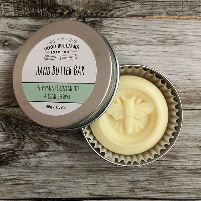 GoodWilliamsCo's tweet photo. Day 28: Packaged
I’m really very pleased with how this new packaging for my Hand Butter Bars (solid lotion bars) turned out. 🥰 Had some minor printer issues, but it ended up fine. These are made with gorgeous local beeswax 🐝
.
.
.
.
.
.
.
.
.
#marchm… https://t.co/iQNDWzcmMN https://t.co/Kr2lHLRttu