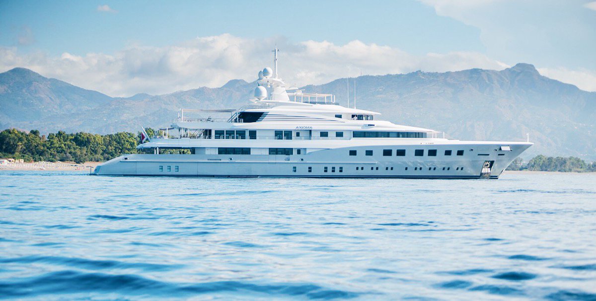 MarinaPortVell's tweet photo. We are delighted to present more superyachts that will be attending the MYBA Charter Show 2019. Welcome to OneOcean Port Vell!
KINTA (54.65 m)
AXIOMA (72 m)
#MYBA #mybaworldwideyachting #MYBA2019 #mybashowyachts #mybachartershow #OneOceanPortVell #PortVell #topyacht #superyacht https://t.co/2AbTaMfzmj