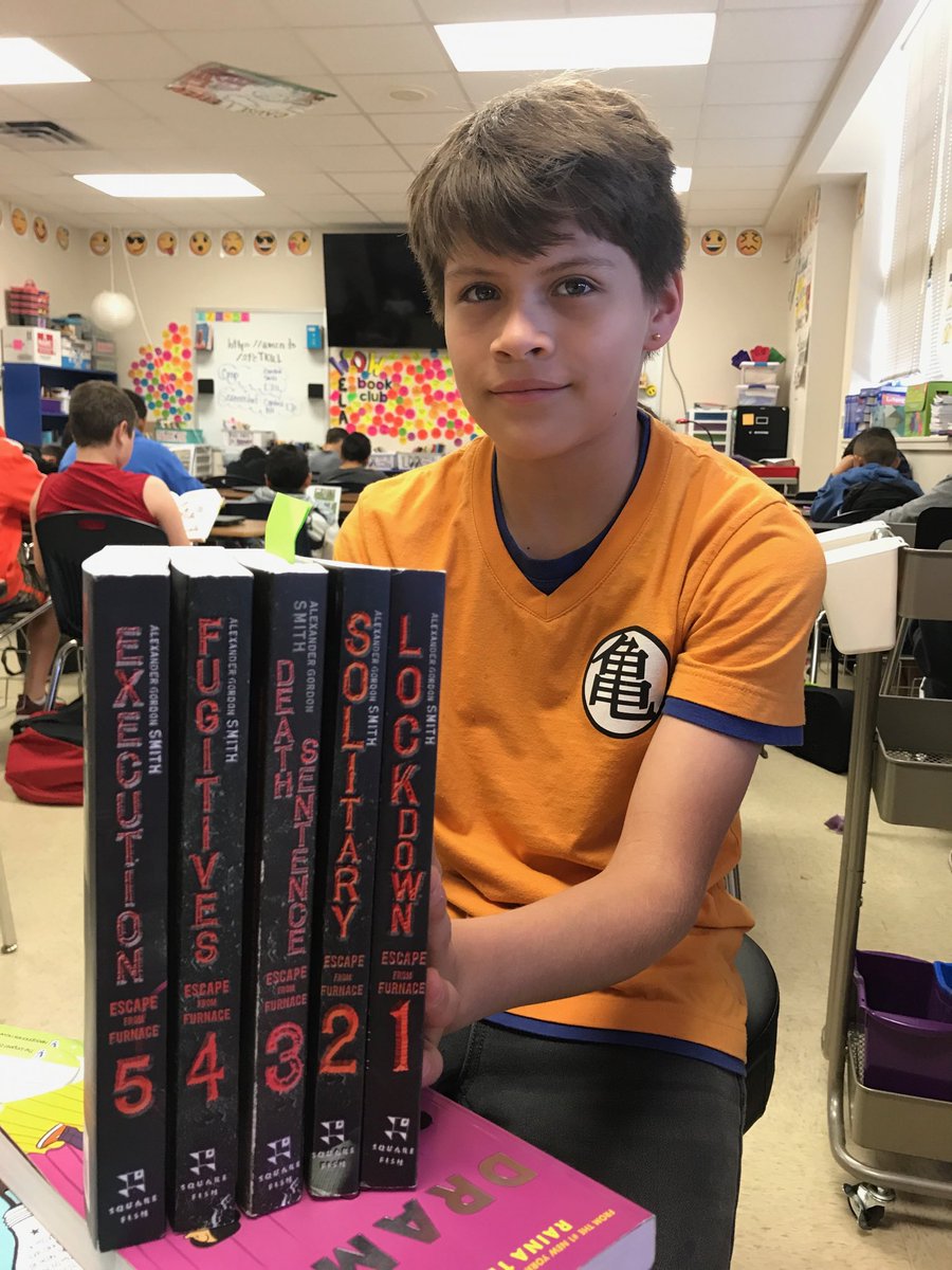 BlackRikke's tweet photo. Lee Rebel reading his first series ever so proud of him! #rebellife https://t.co/AT1ZfufYDg