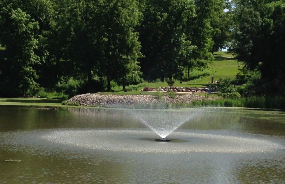 blum_tanner's tweet photo. I’m excited to announce that I will be furthering my academic and golf career at Carl Sandburg College. I would like to thank my family, friends, teammates and coaches for helping me through this process! #rollchargers https://t.co/ZLhEl6FE63
