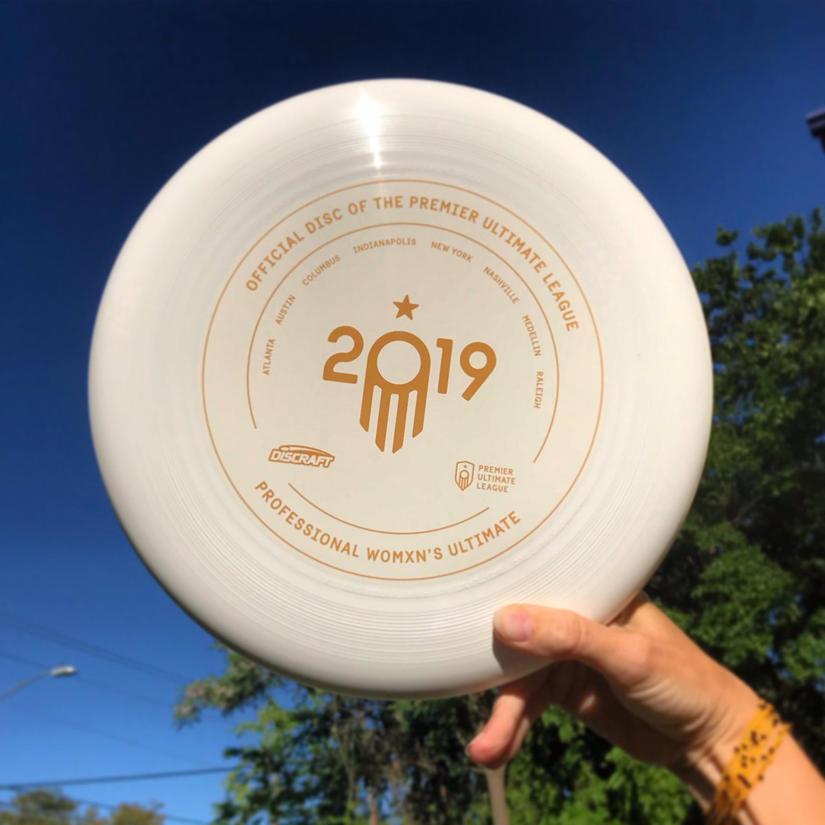Who makes the official disc of the Premier Ultimate League? DISCRAFT! Enough said. @discraftultimate. Shout out to Baylor Watts for the great design!