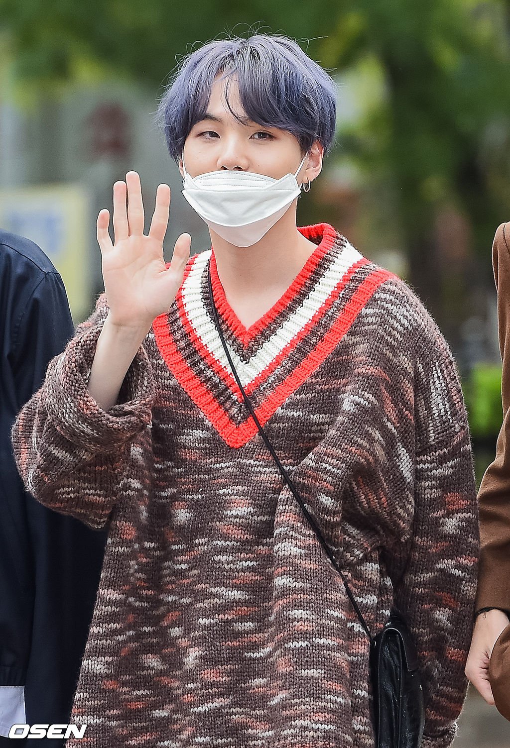 D4eOR60UIAAKRbw.jpg:orig