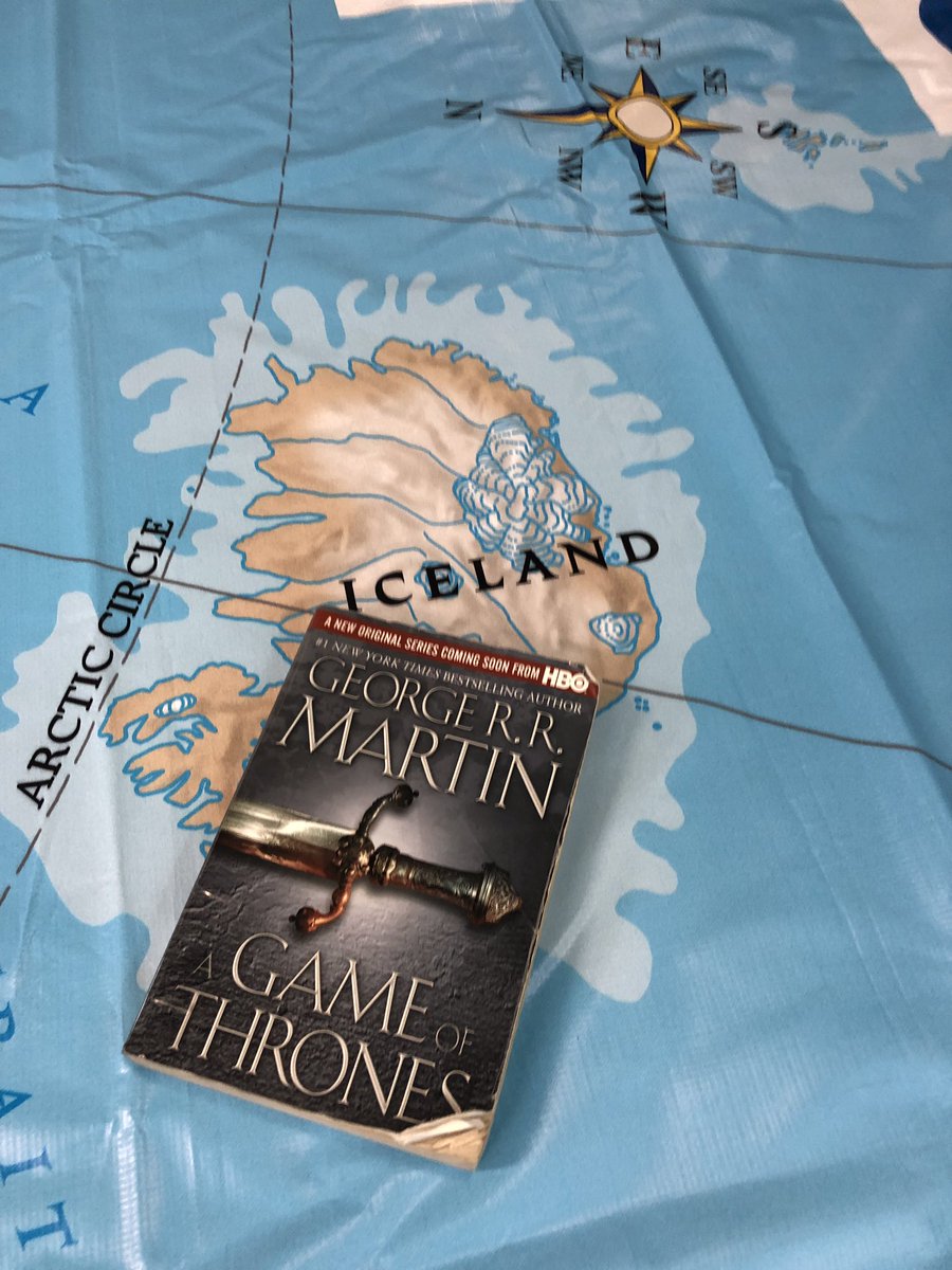 tppeters11's tweet photo. For Game of Thrones fans!
#GIANTmaps @NatGeo #GoT https://t.co/gEFvaMYpUy