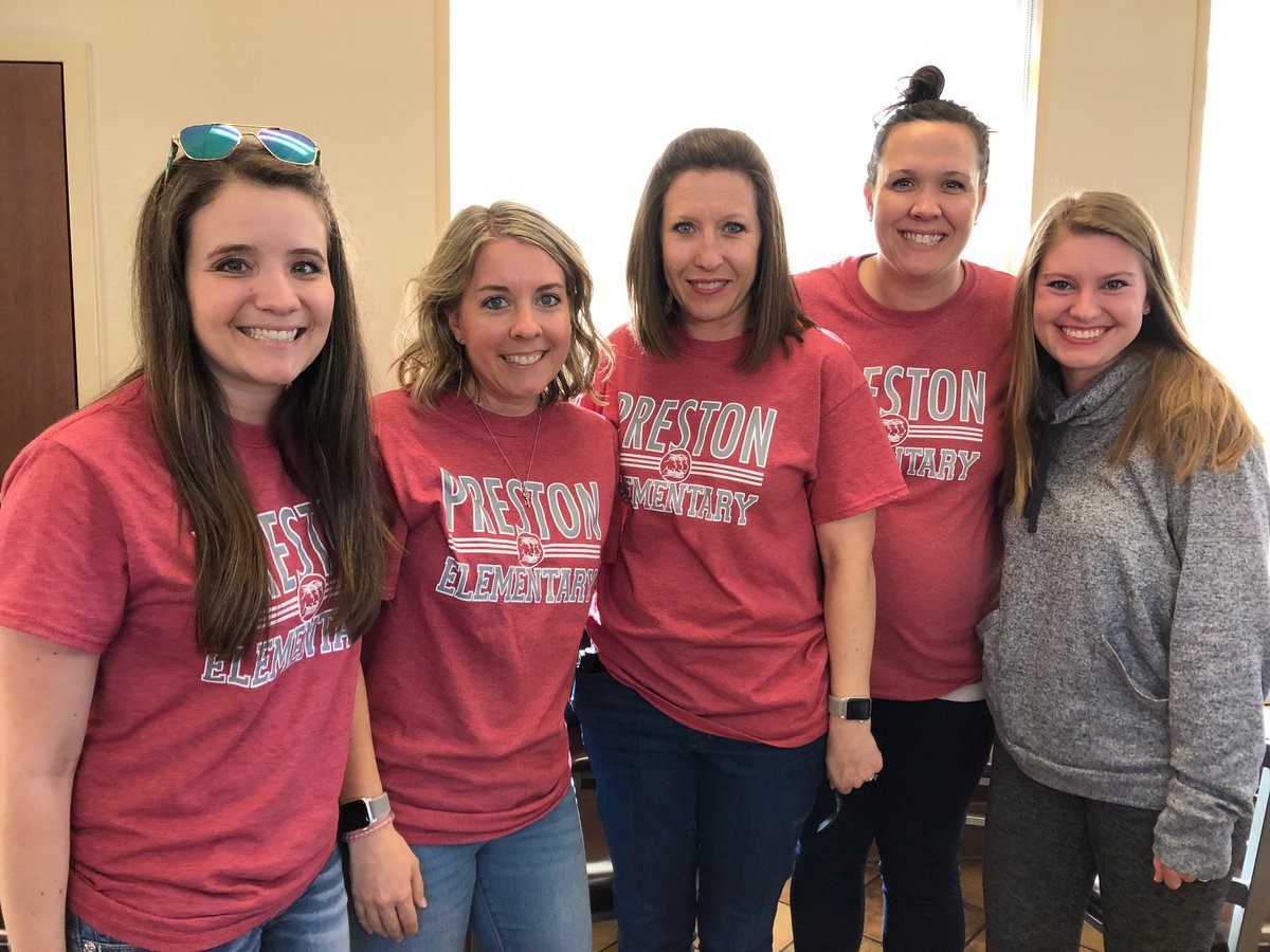 Icenhower4VAISD's tweet photo. 3rd grade enjoyed some Chik-Fil-A! #ThePrestonPride https://t.co/w9r862tIPL