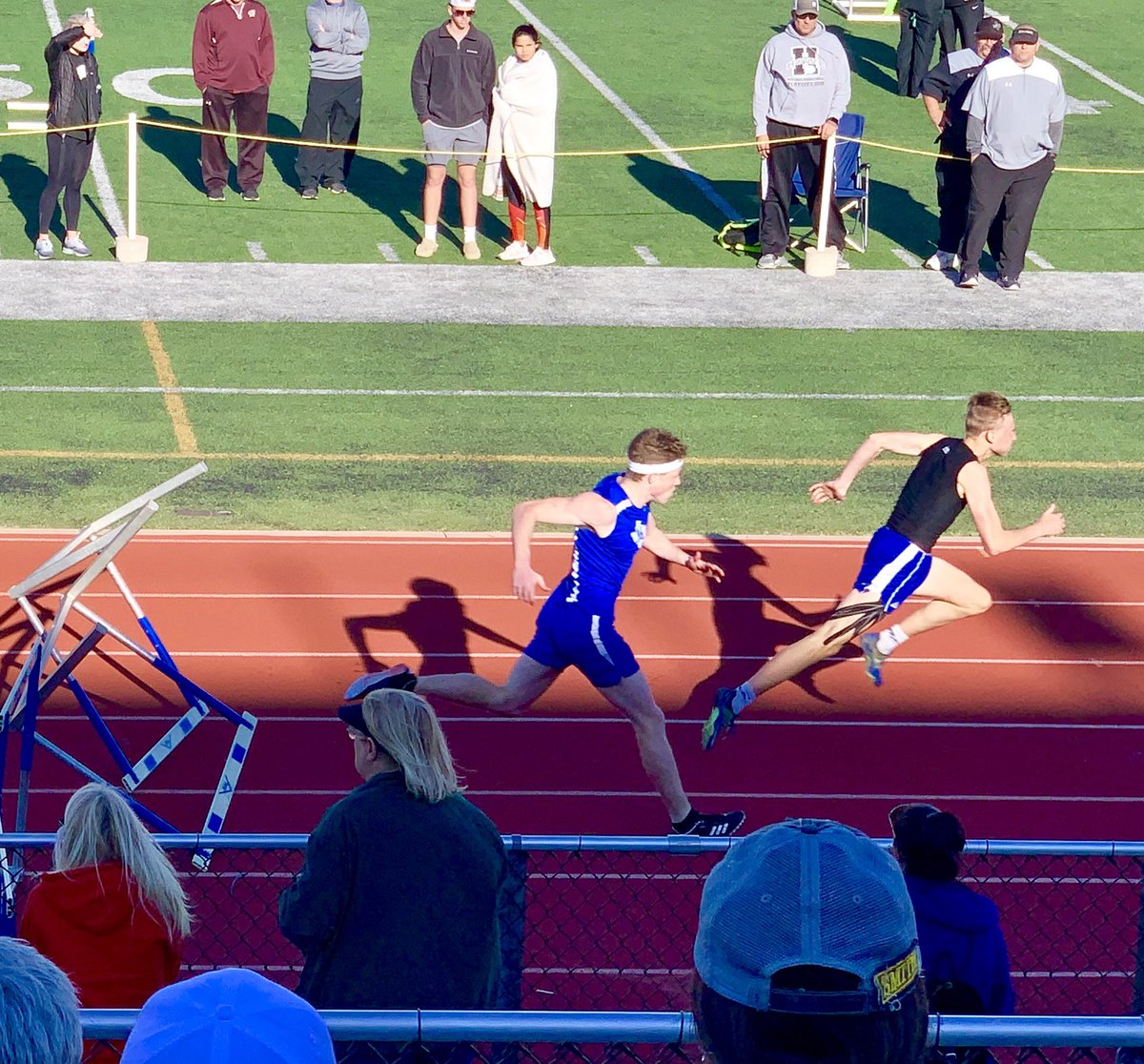 Gunter_ISD's tweet photo. Area Track running races have started and we have 2 Champions already! @GunterHSTigers Tristan Meadors in 110m hurdle and the Lady Tigers 4x200 Relay! Way to go @LadyTigersTrack and @GunterBoysTrack 🙌🏻 https://t.co/GVszYBIvZL