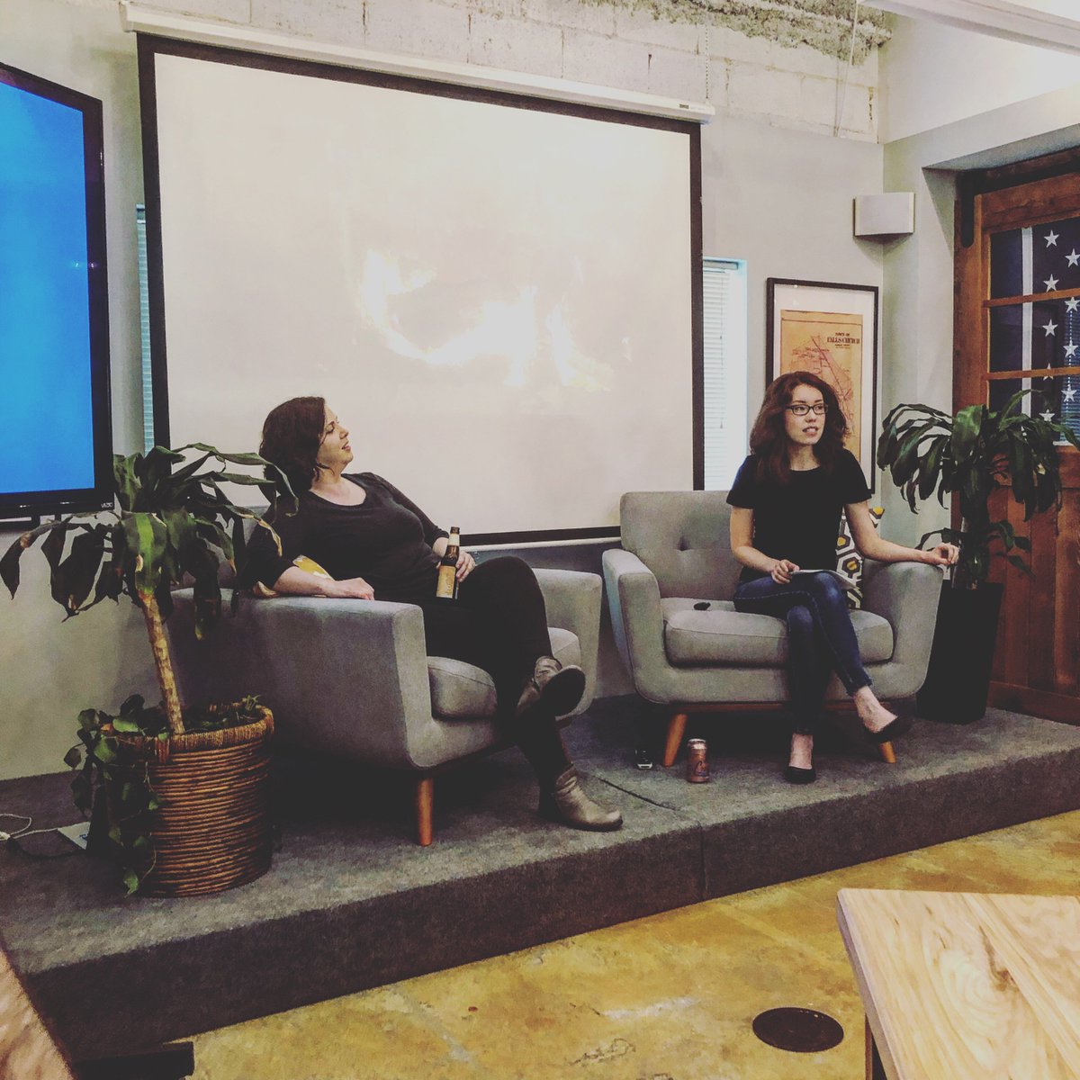 karolus's tweet photo. @rothgarg and @ekamibay talking on how to make mentorship work for you @refreshdc @viget #refreshdc #mentorship https://t.co/w5yitLFaMX