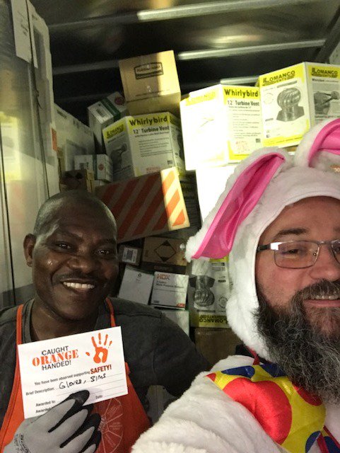 RAPM_Eric's tweet photo. Somebunny showed up for safety tonight on Key 2...
@Rdc5023 #dallasp.r.i.d.e. #dallascoh #CaughtOrangeHanded #THDEASTER https://t.co/drGGIvcp1N