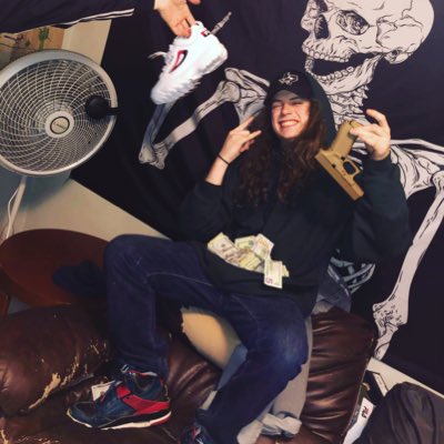 GeezGuala's tweet photo. #NewProfilePic https://t.co/MZowMizYia