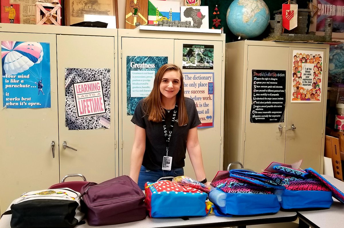 BarbourKelli's tweet photo. Backpacks are delivered to the Children's Home & Aid Society in Belleville. A big S/O to @h_shea_13 for organizing all of the school supplies needed to fill the backpacks for foster kids. #triadproud #LetItBeUsβ€ #iascstateserviceproject https://t.co/NTkYB7c2IQ