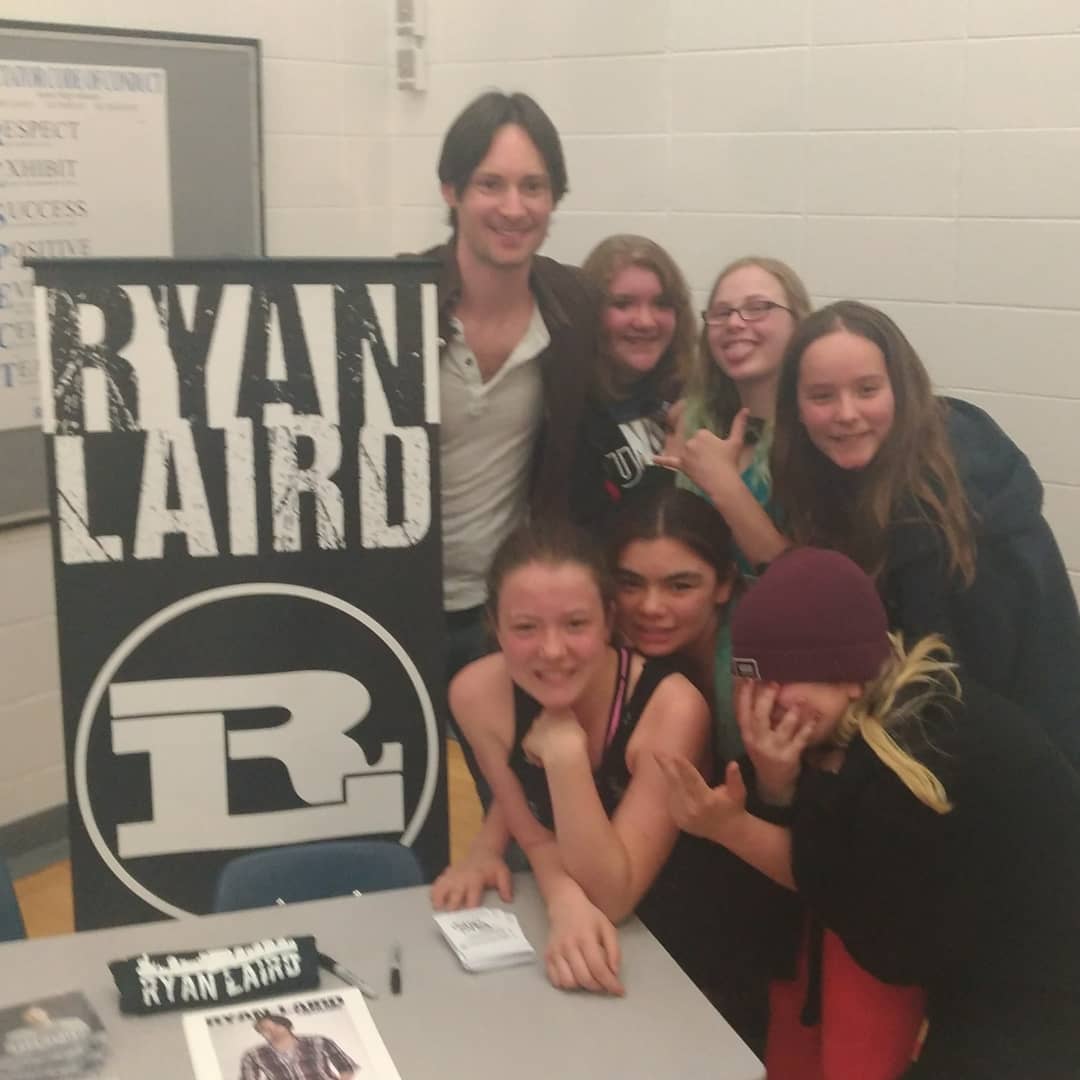 westlawn_school's tweet photo. Great day having @ryanlaird encourage our students to never allow negative influences to hinder happiness.  @_BiggerThanThat @EPSBNews https://t.co/rbkF5ZmC0u