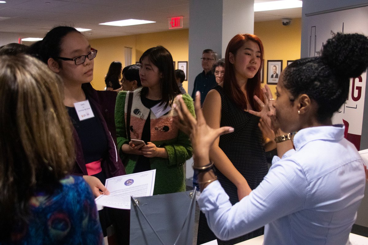 PhilaPAEP's tweet photo. Congrats to Gold Key recipients of the 2019 @artandwriting awards, Philadelphia Region! Learn more about the March 30th ceremony and competition here ➡️ https://t.co/YyQFAadbMq #scholasticawards #artsed #studentwork https://t.co/GSdTDHJSAl