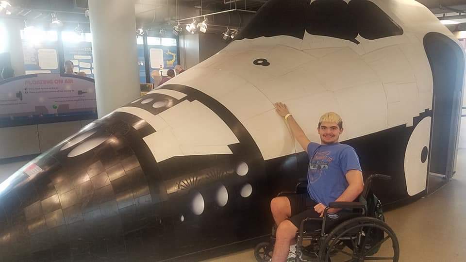 nickft88's tweet image. @NASA you can hire me to dock &amp;amp; land space shuttle&apos;s I landed Discovery. Just kidding lol #Shuttleprogram #Atlantis #Discovery.