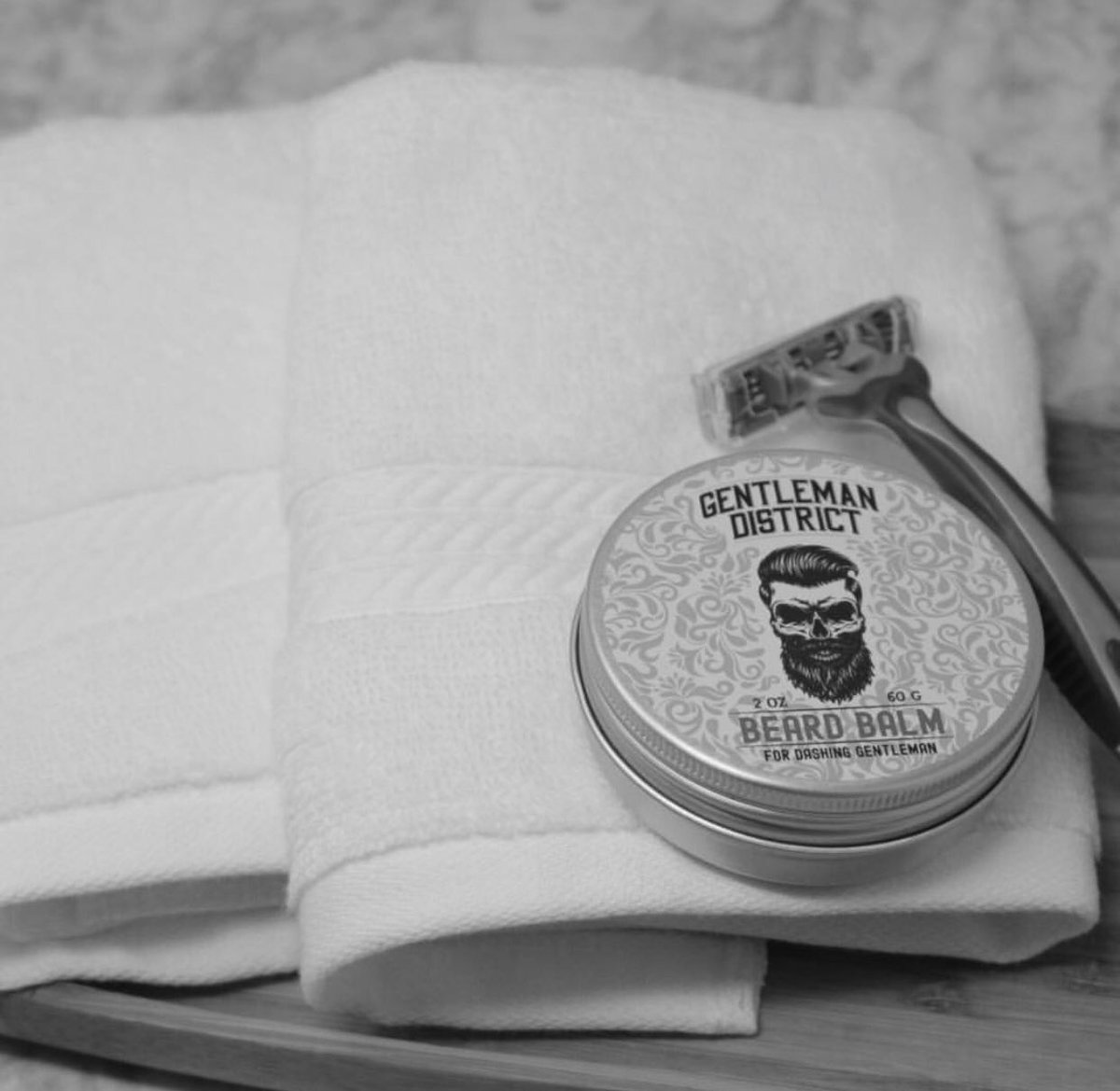 Man_District's tweet photo. Siempre debes hidratar tu barba y tu piel 👨🏻 nuestro  #gdbeardbalm esta hecho a base de  Manteca de Cacao, Cera de Abeja, Aceite de Coco y Vitamina E . https://t.co/JoajifuYjU https://t.co/bF1dDMfewy