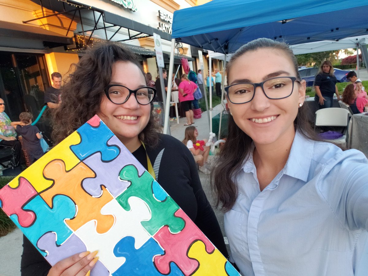 EmiliGarciaaa's tweet photo. Port St Lucie event on this Thursday evening. Promoting Awareness and our excellent sound systems. Plus a 9 line business lead with @Bri1093ASM https://t.co/ciN3sHlDSm