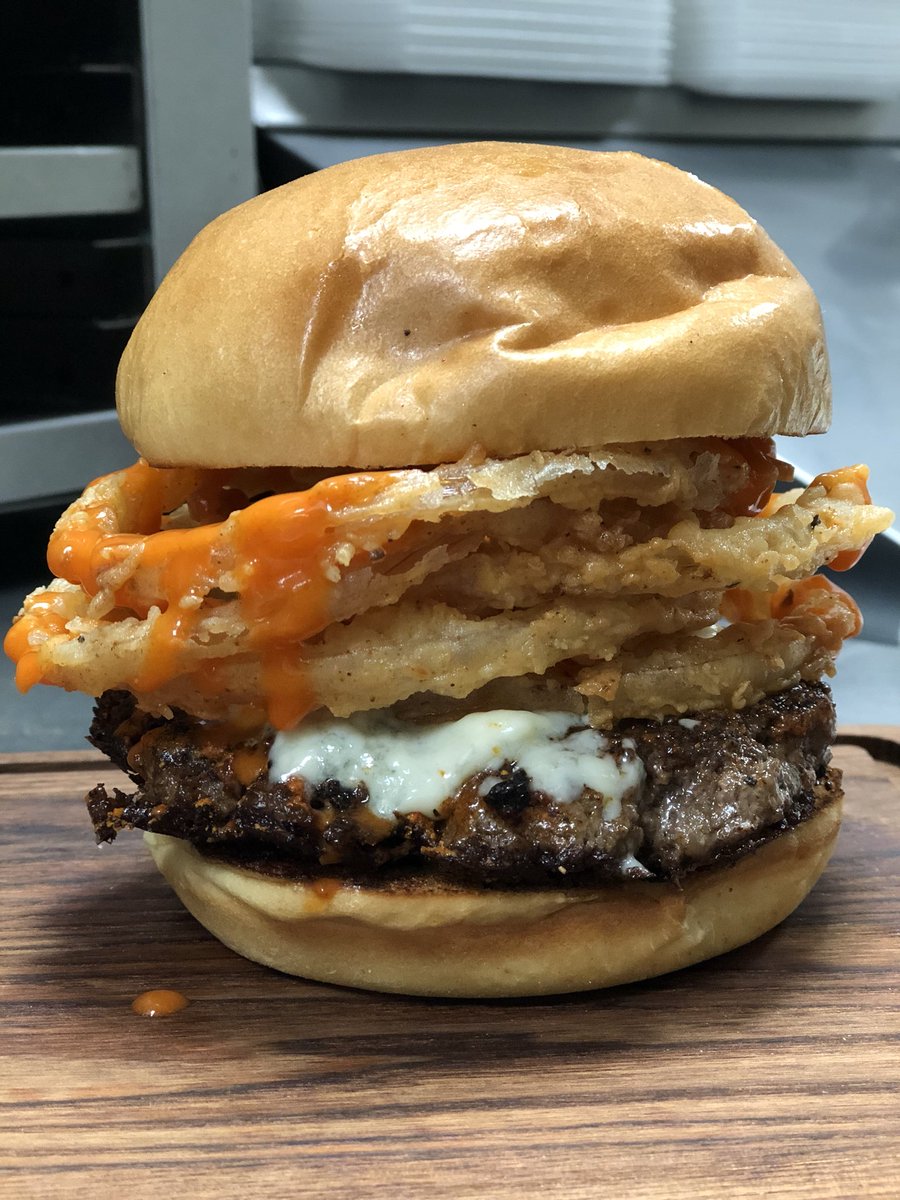 Picture perfect!! (disclaimer) this is not a paid actor. What you see is what you get. No gimmicks. 💯 real and locally owned. #BIGGERBETTERTASTIER