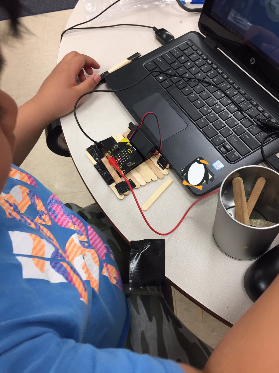 raycmercer's tweet image. First prototype of a @microbit_edu temperature/moisture sensor complete. The student thinks he can still improve it after a little testing @PinewayPS