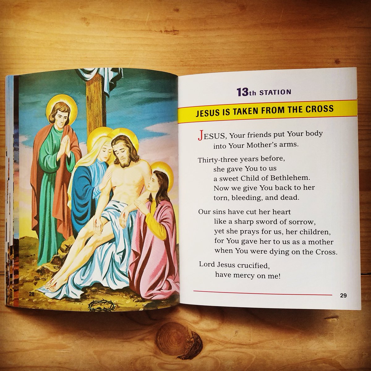 CatholicBookPC's tweet image. As we continue the observance of #HolyWeek, travel with us on the #WayoftheCross. #StationsoftheCross, a popular book by Father Lovasik in our children’s St. Joseph Picture Books series, is our guide: bit.ly/2IGVOVs #Lent
