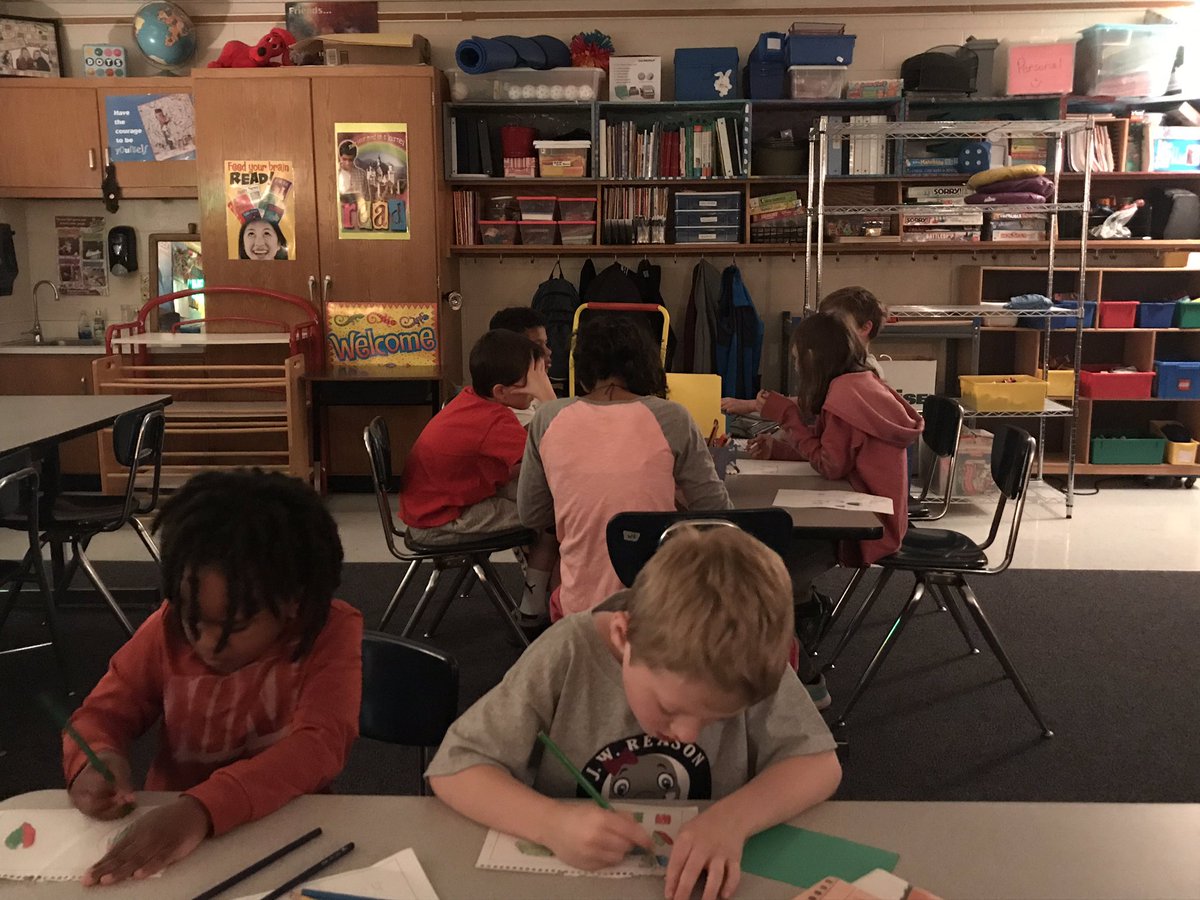catdogwatson's tweet photo. Kids helping kids!!!!  Lots of love happening at JW this week!!!! https://t.co/f15Rwa3KCF